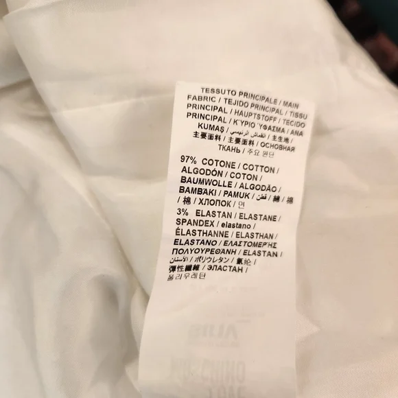 LOVE MOSCHINO white fitted cropped blazer Size US 4 - Picture 8 of 9